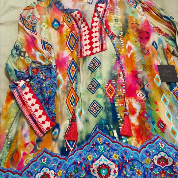 John Mark Multicolor Geometric Blouse - Picture 2 of 11